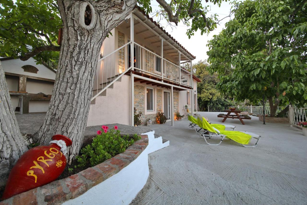 Pyrgos Country House Skopelos Town Bagian luar foto