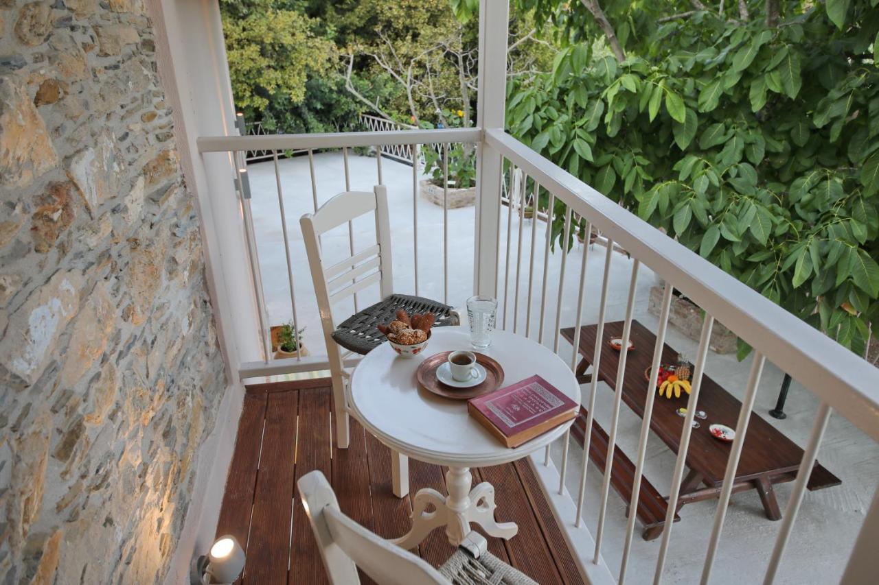 Pyrgos Country House Skopelos Town Bagian luar foto