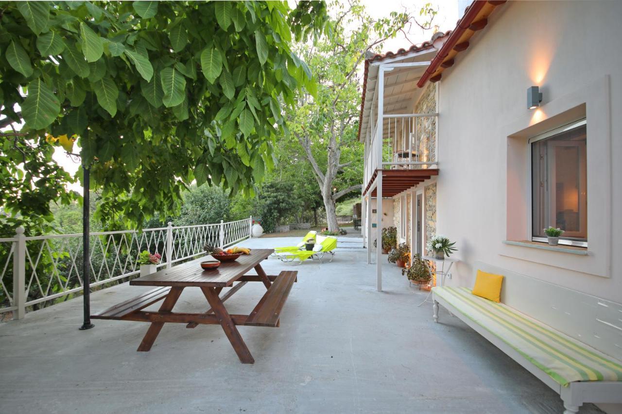 Pyrgos Country House Skopelos Town Bagian luar foto
