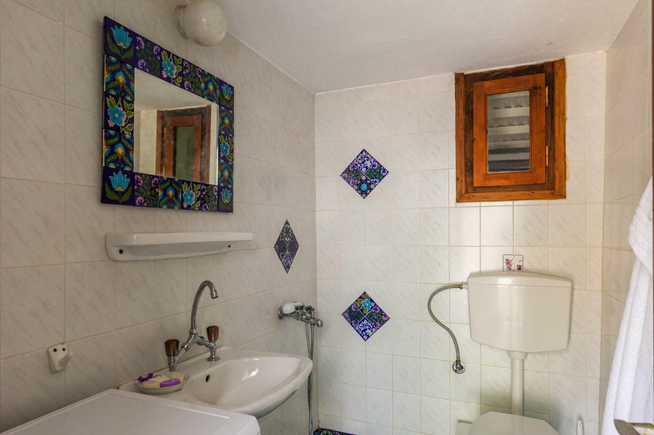 Pyrgos Country House Skopelos Town Bagian luar foto